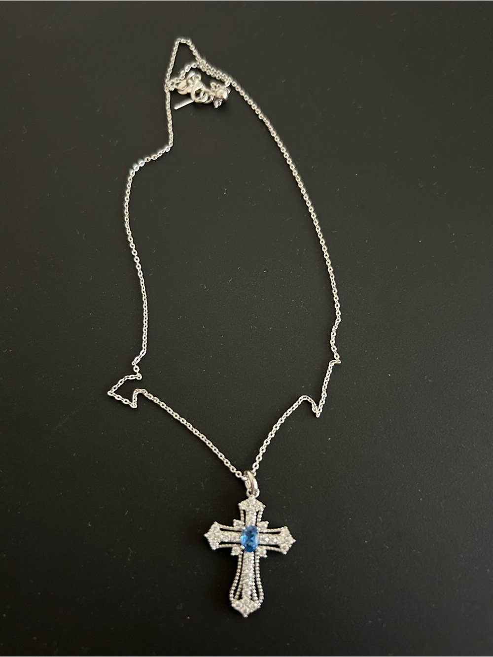New Synthetic sapphire pendant necklace